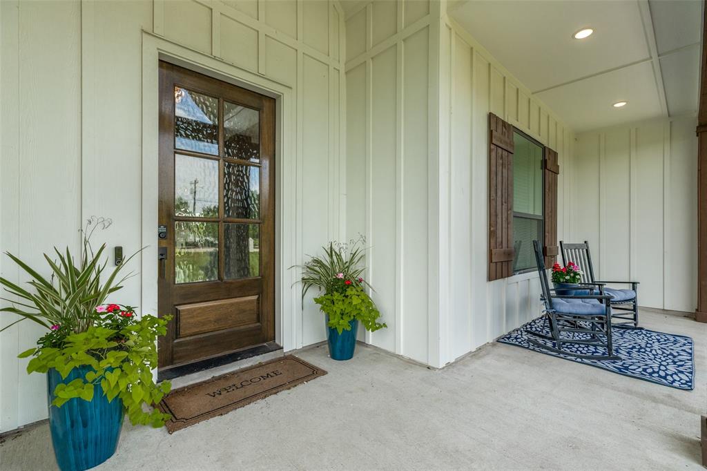 2255 County Road 377 Van Alstyne, TX 75495 - Photo 7 of 38 Front Entry
