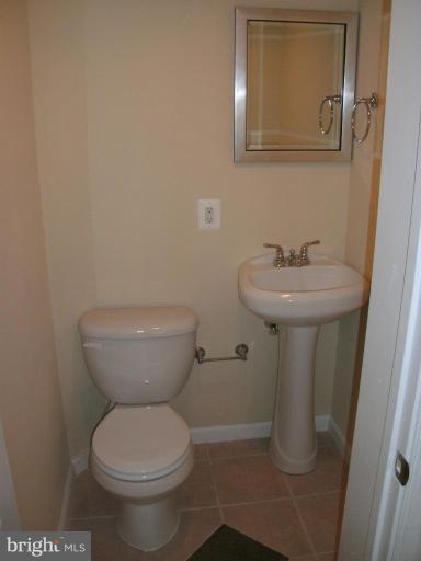 4448 Annapolis Road Halethorpe, MD 21227 - Photo 5 of 14 Half Bath 1