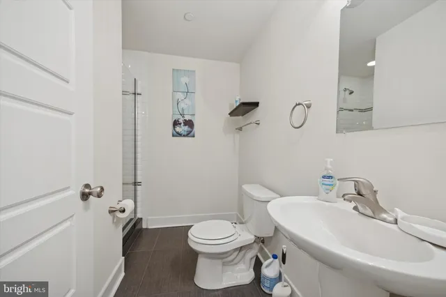 $3,000 | 2002 Titan Street, Philadelphia, PA 19146