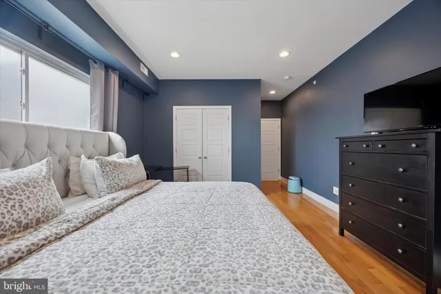 $3,000 | 2002 Titan Street, Philadelphia, PA 19146