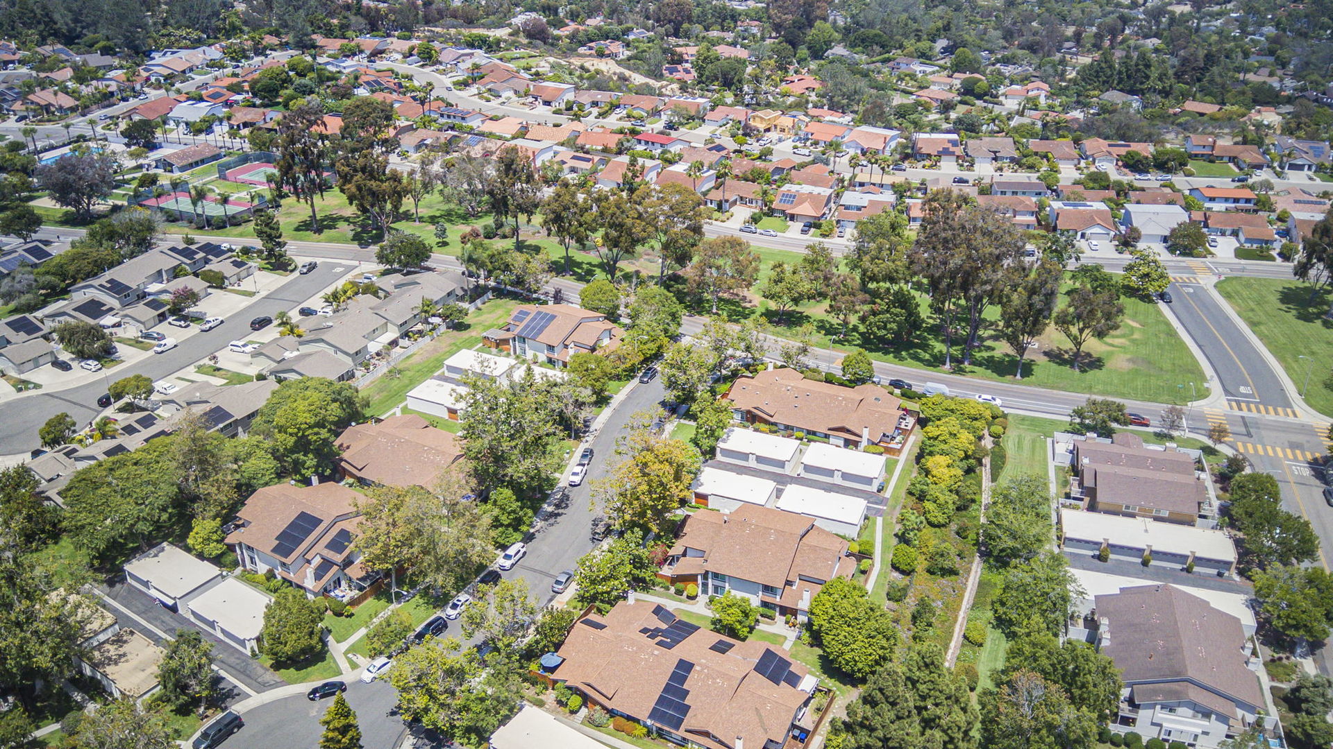 2033 Shadytree Lane Encinitas, CA 92024 - Photo 25 of 28