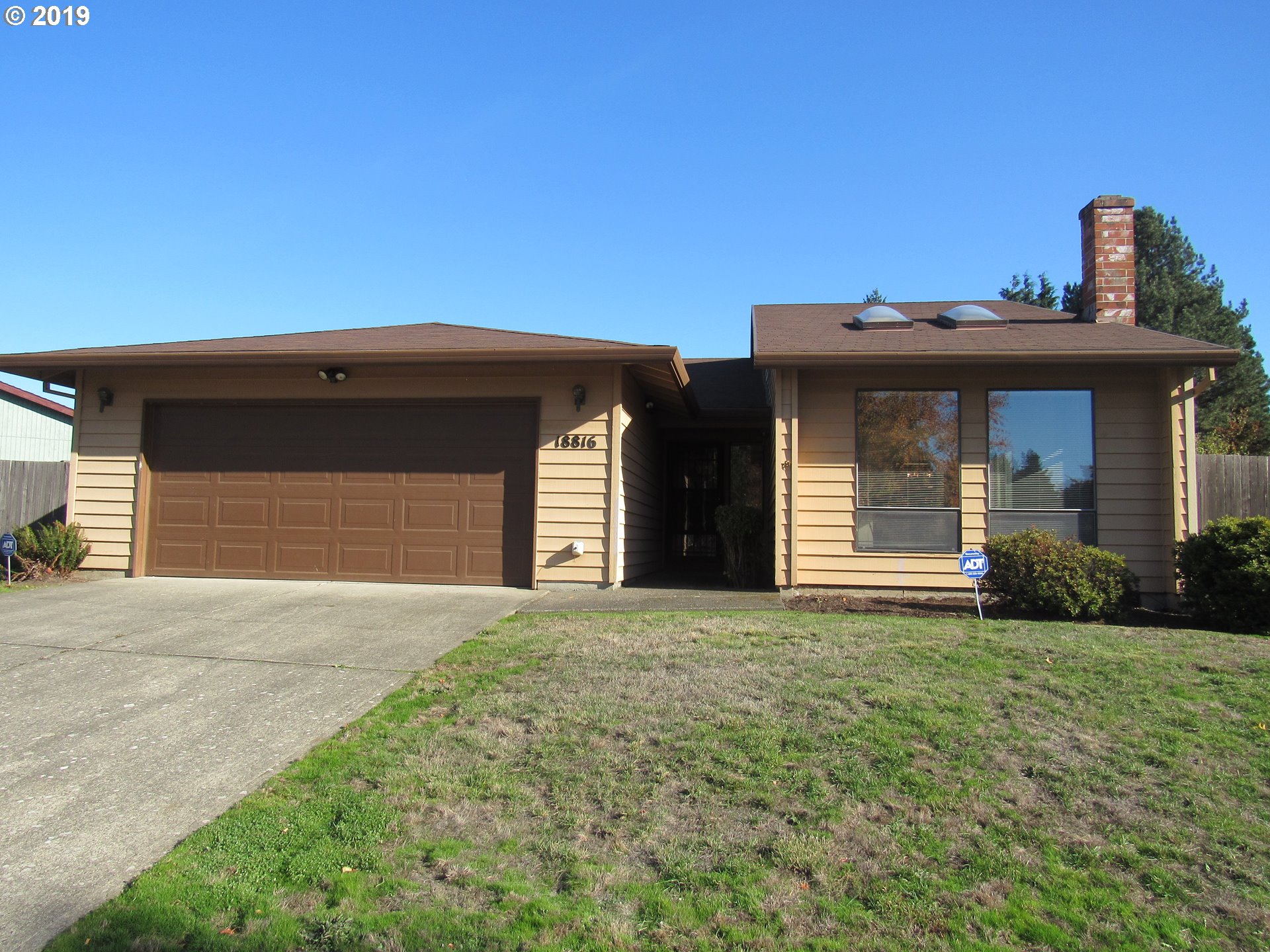 18816 Southwest Butternut Street Aloha, OR 97078 - Photo 1 of 31 Gallery Image 1