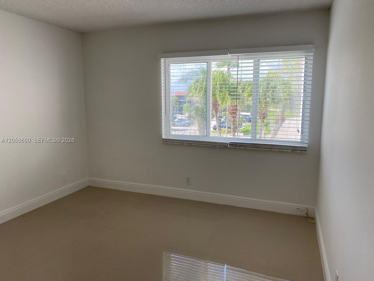 100 Lakeview Drive, Unit 316 Weston, FL 33326 - Photo 15 of 23