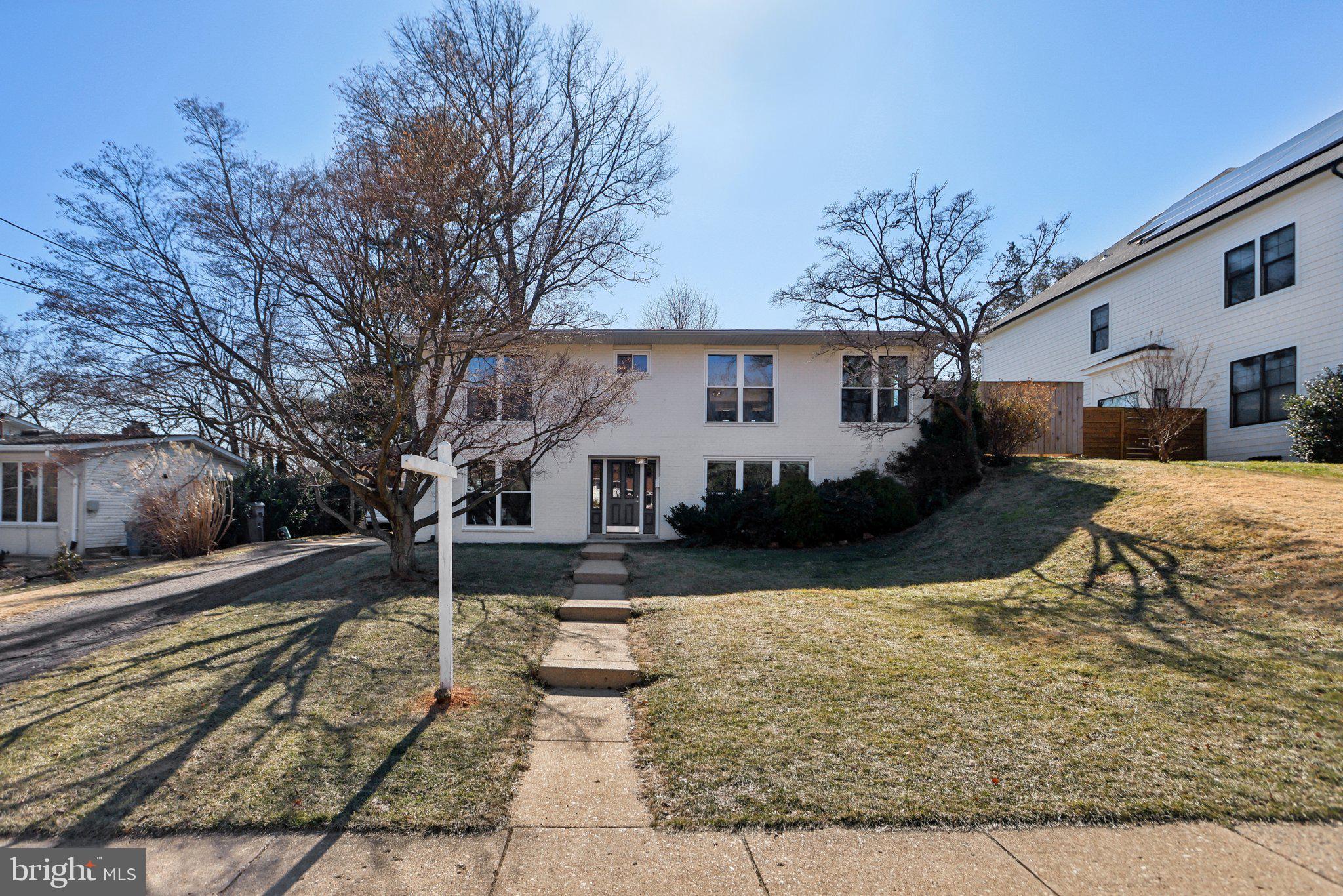 6707 Old Chesterbrook Road McLean, VA 22101 - Photo 1 of 46 Gallery Image 1