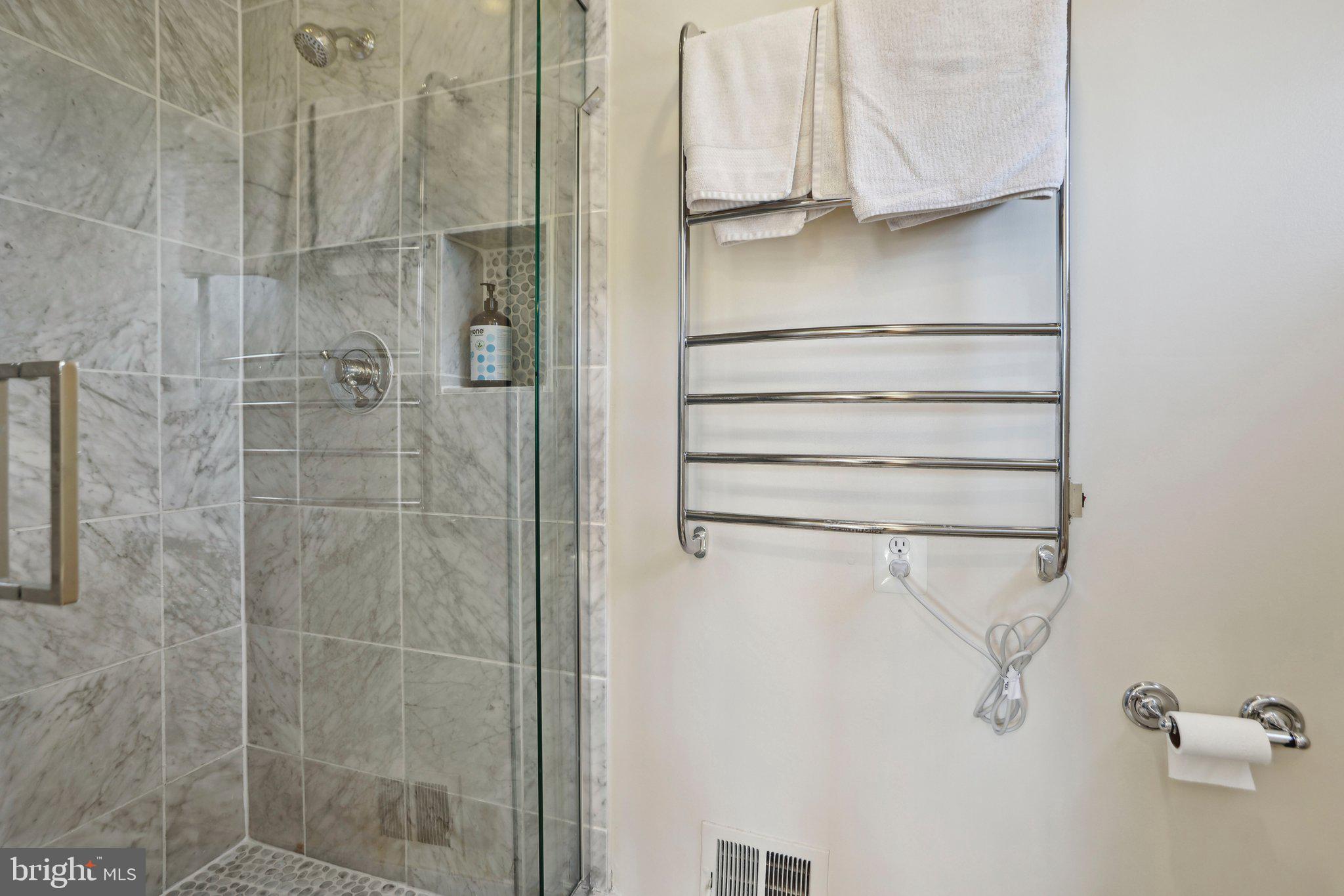 6707 Old Chesterbrook Road McLean, VA 22101 - Photo 34 of 46 Gallery Image 34