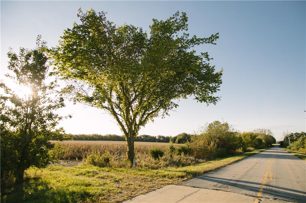 Metcalf Road Louisburg, KS 66053 - Photo 3 of 37