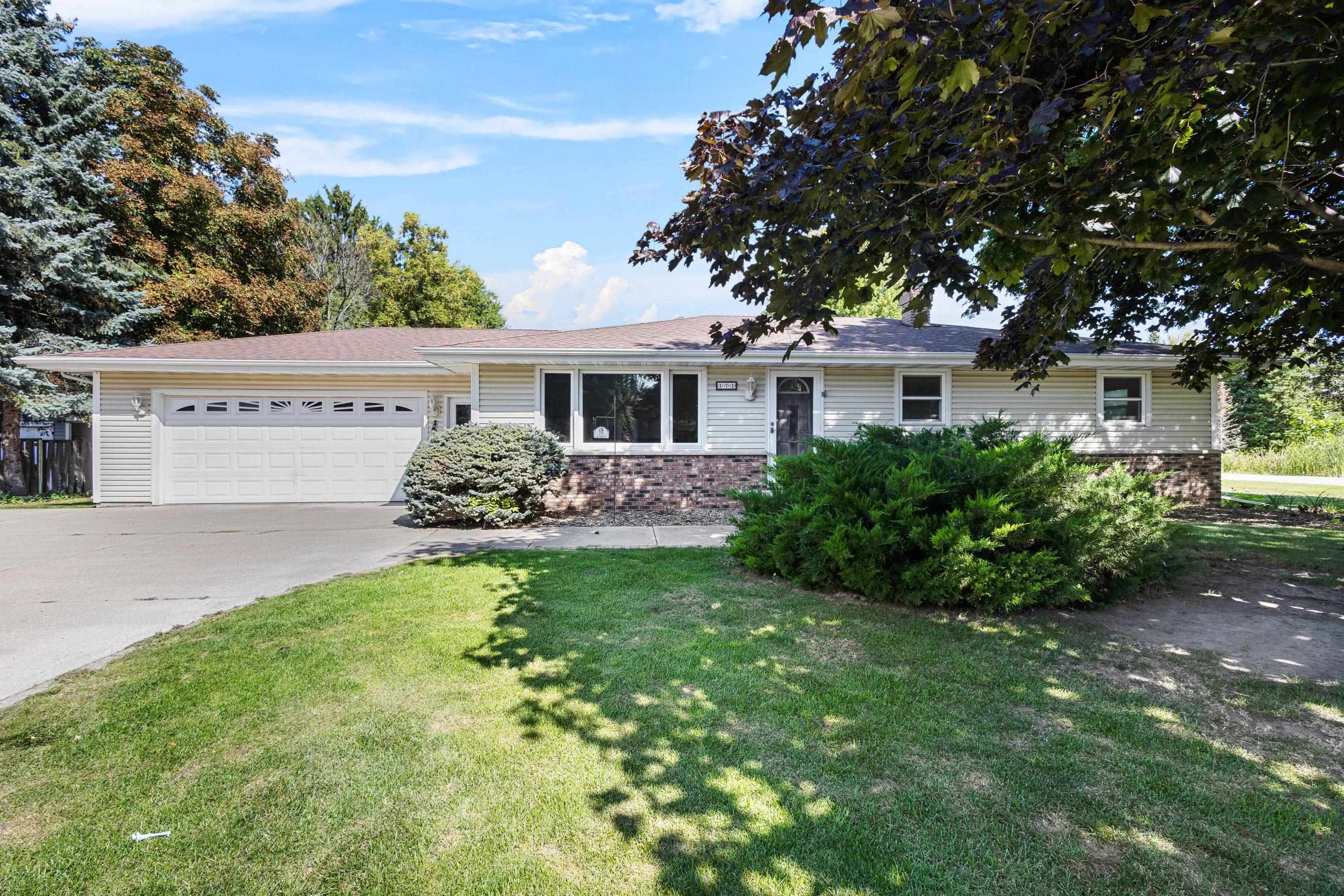 171 Baldwin Court Appleton, WI 54915 - Photo 1 of 1 Gallery Image 1