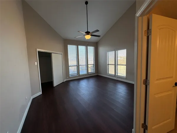 $2,750 | 25417 Highway 6, Hempstead, TX 77445