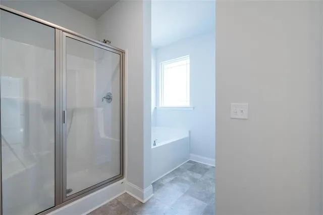 $449,725 | 808 Eagle Hts Drive, Maysville, GA 30558