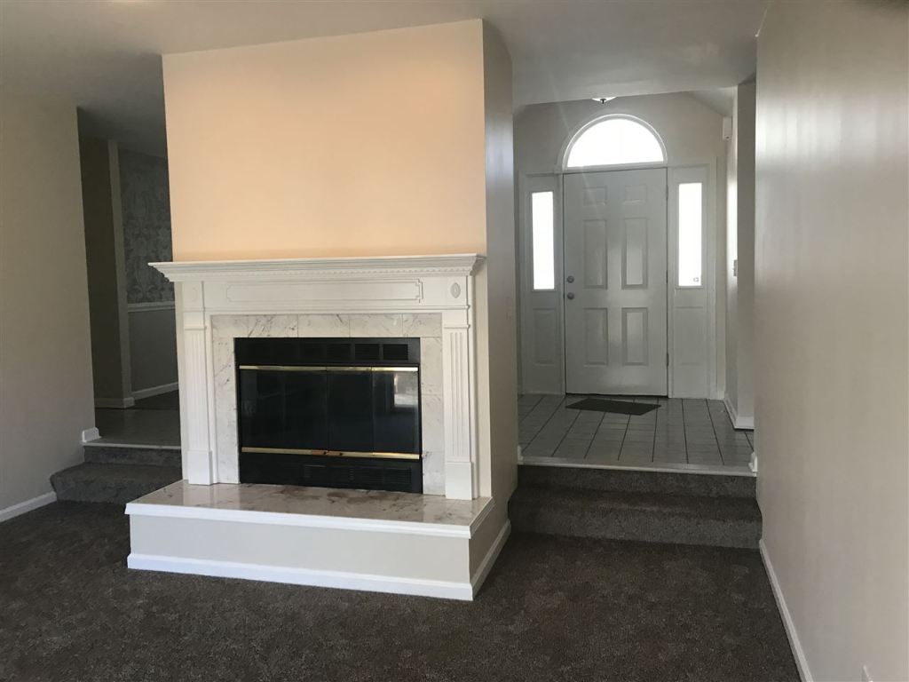15056 Beacon Ridge Drive Seneca, SC 29678 - Photo 5 of 27 Gallery Image 5