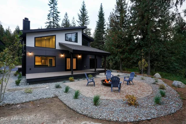 $875,000 | 70 Wedge Court, Priest Lake, ID 83856