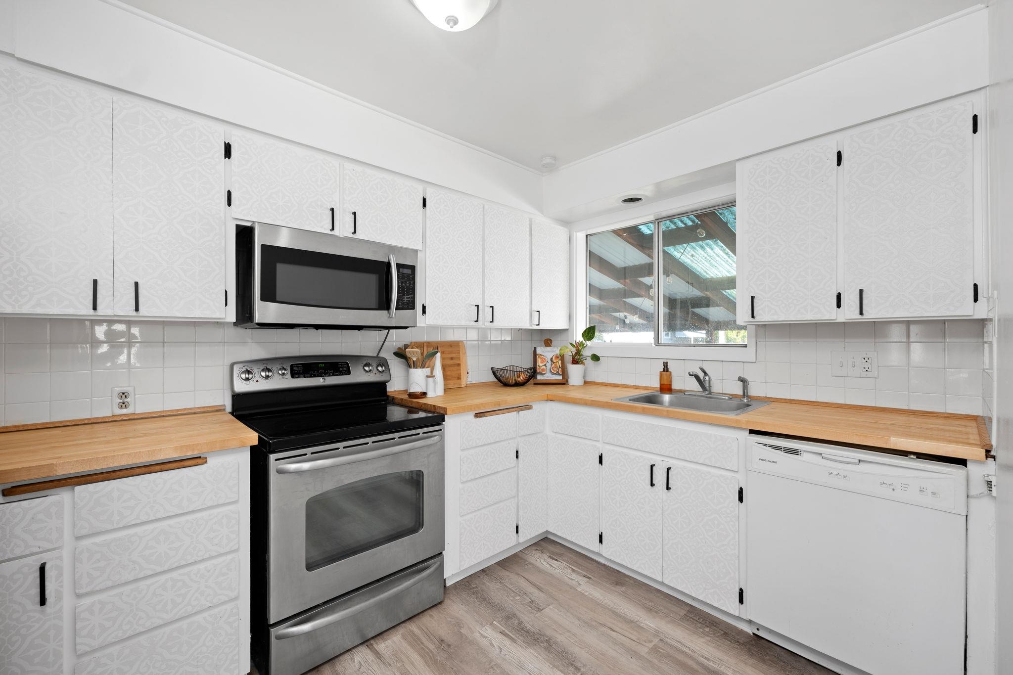 111 East Longfellow Avenue Spokane, WA 99207 - Photo 11 of 30