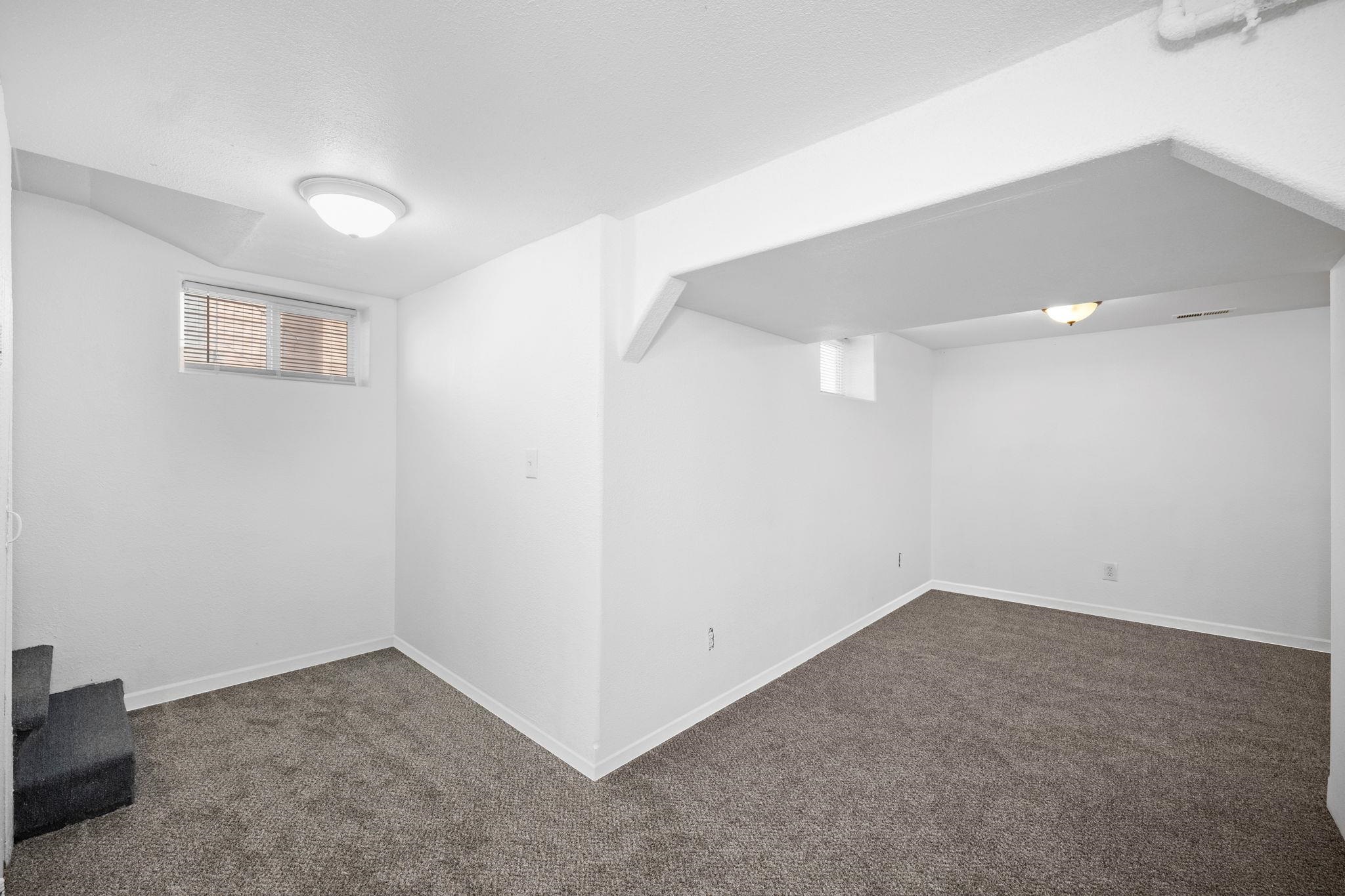111 East Longfellow Avenue Spokane, WA 99207 - Photo 16 of 30