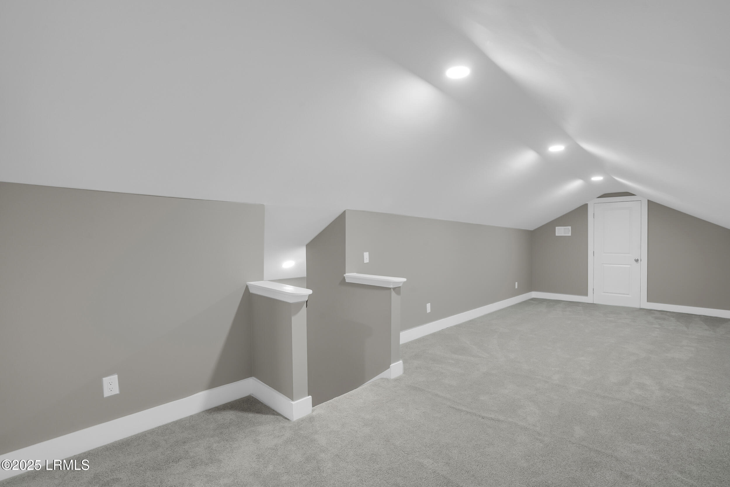 401-403 Mulberry Street West Hampton, SC 29924 - Photo 31 of 74 47_dsc09472