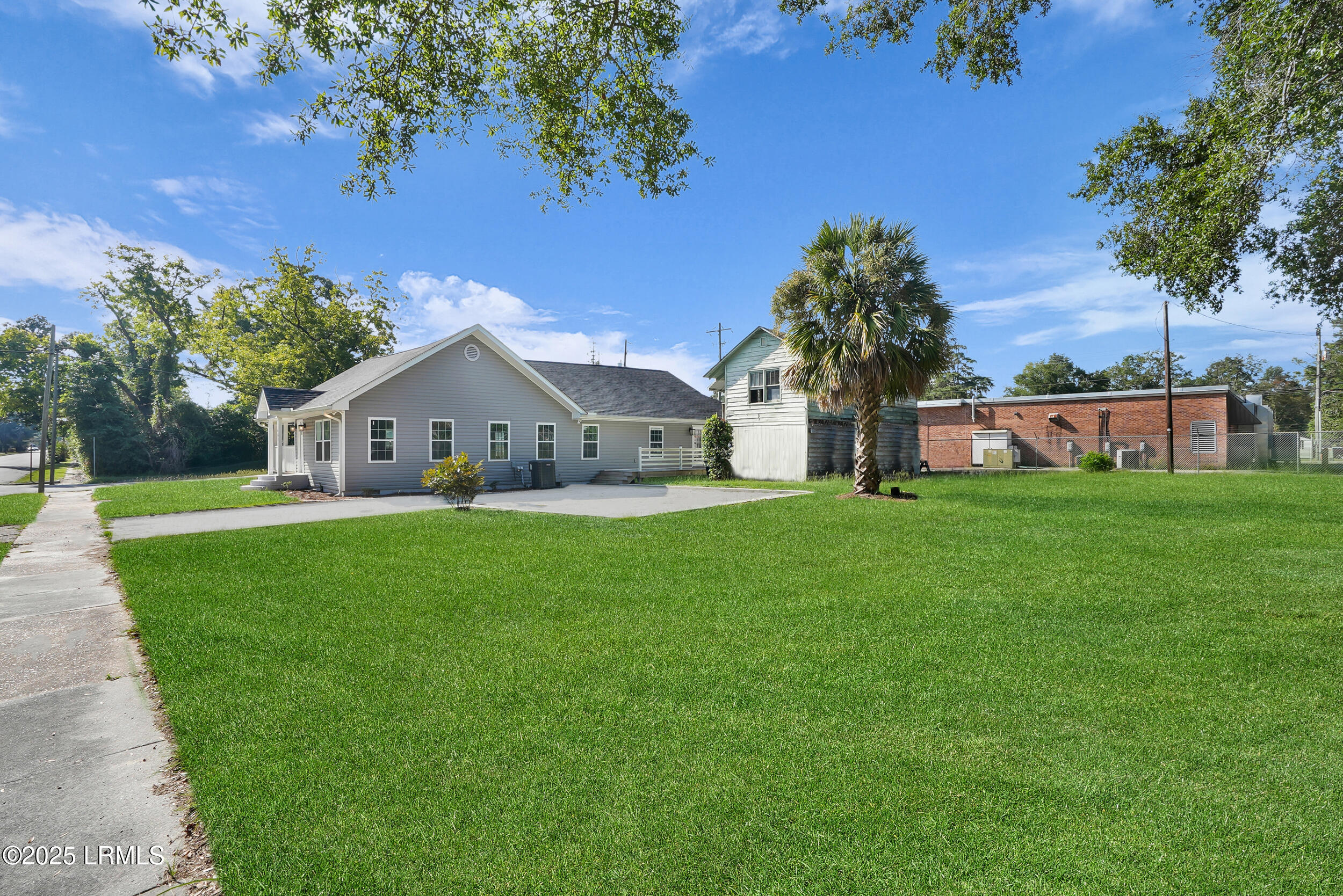 401-403 Mulberry Street West Hampton, SC 29924 - Photo 47 of 74 63_dsc09304-1