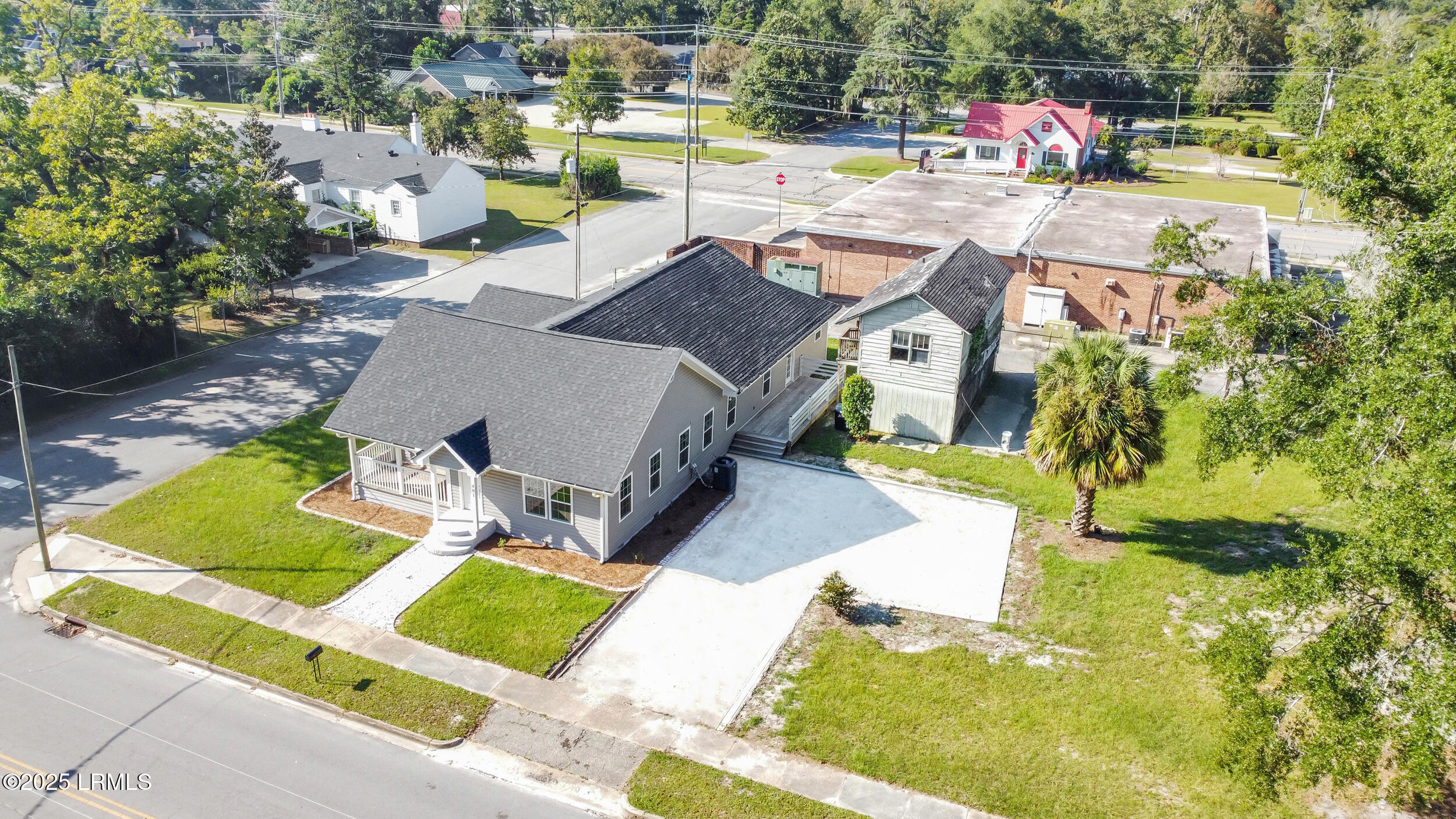 401-403 Mulberry Street West Hampton, SC 29924 - Photo 54 of 61 82_dji_0220