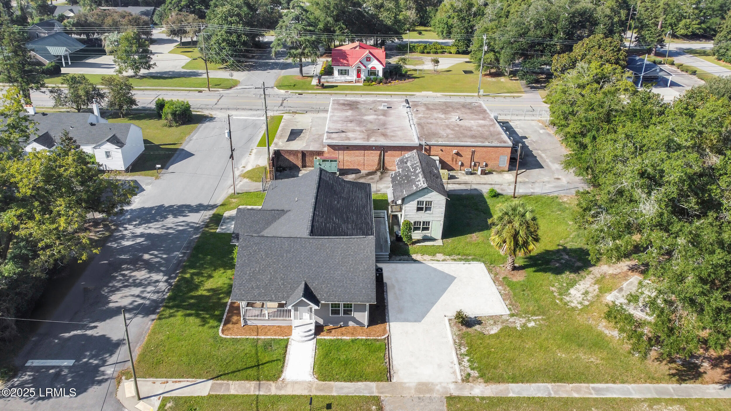 401-403 Mulberry Street West Hampton, SC 29924 - Photo 63 of 74 84_dji_0221