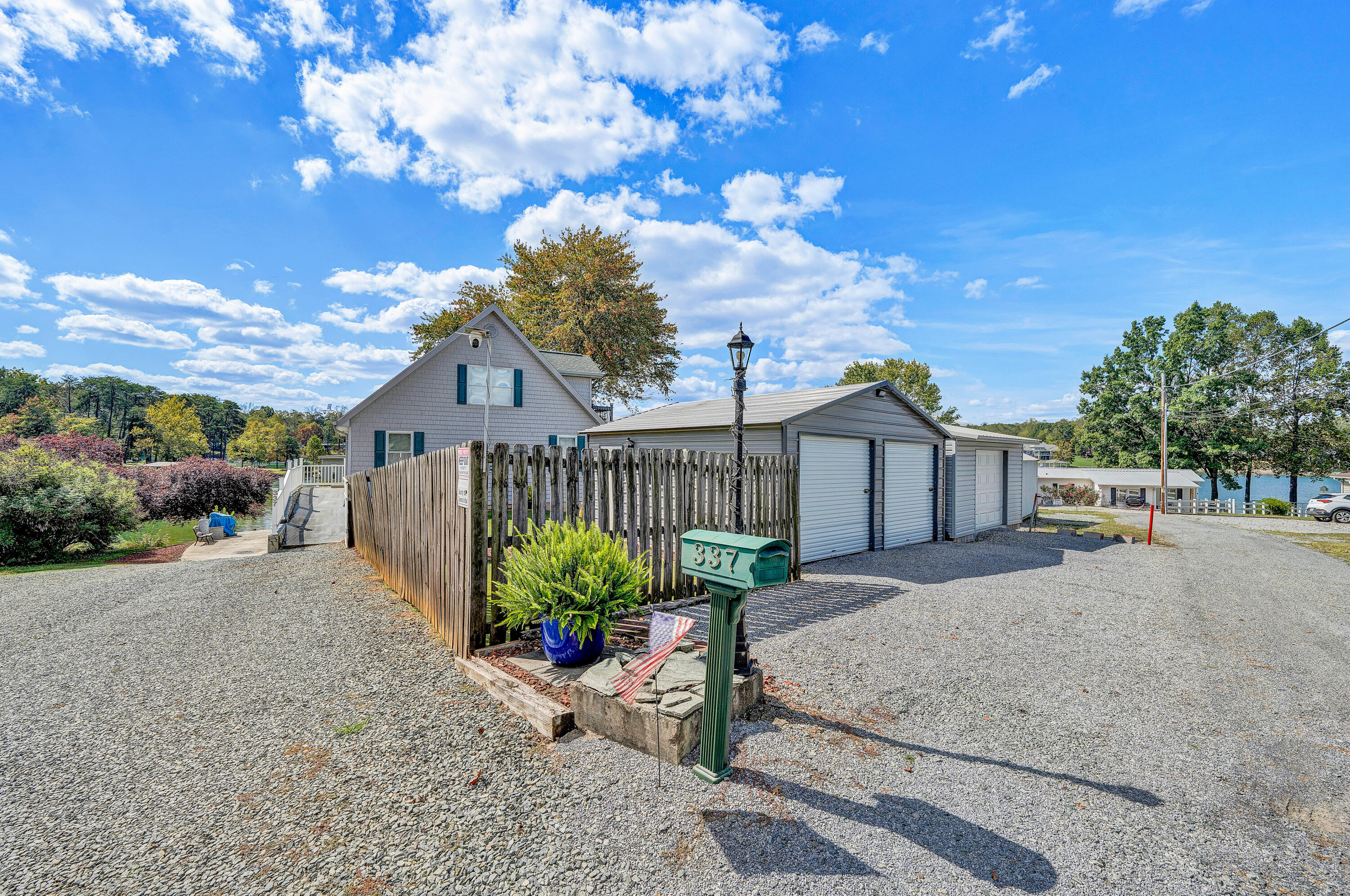 337 Emerald Point Penhook, VA 24137 - Photo 9 of 77 Street View