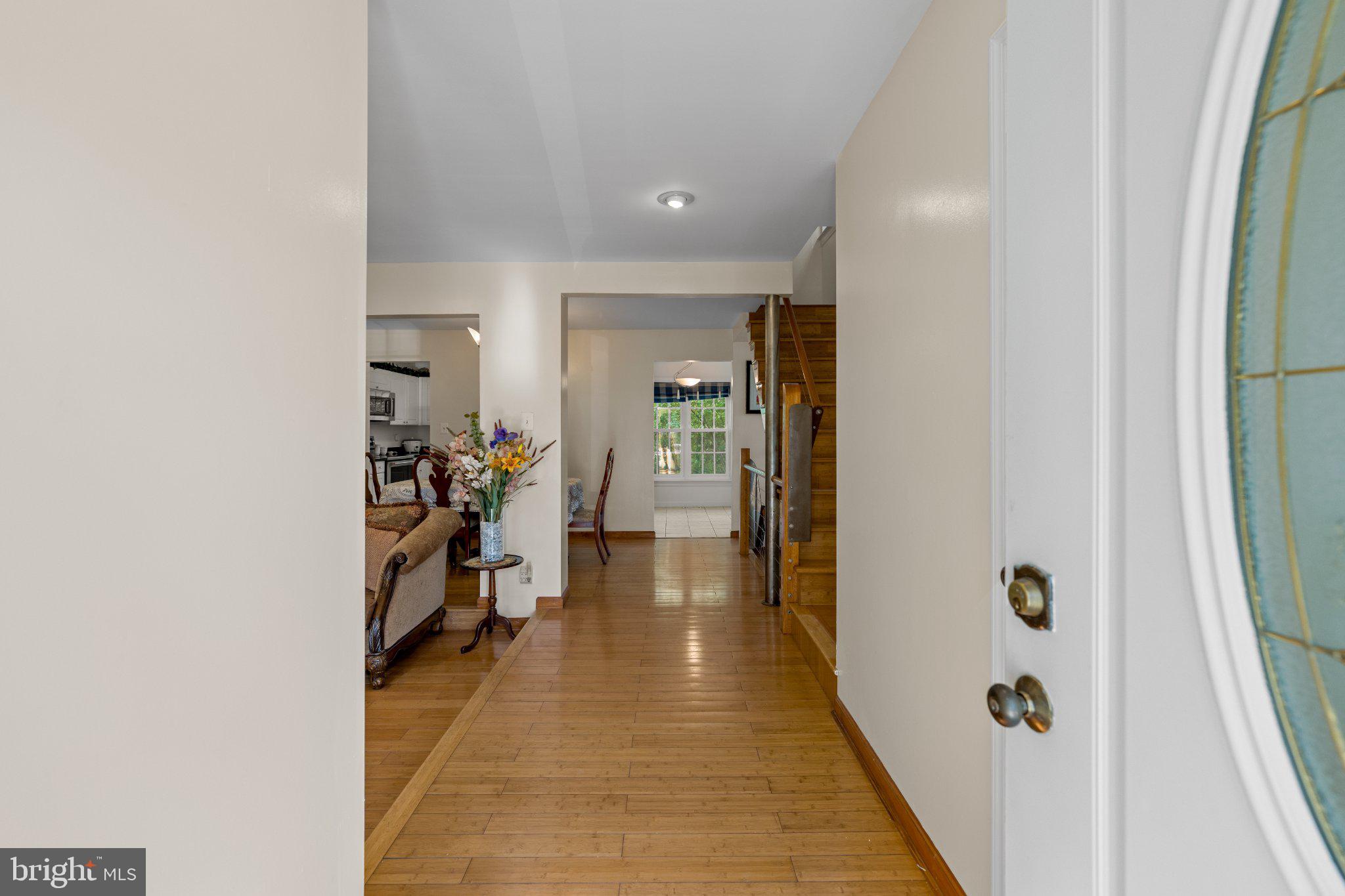 2829 Grovemore Lane Vienna, VA 22180 - Photo 19 of 42 Inviting entryway with warm ambiance.