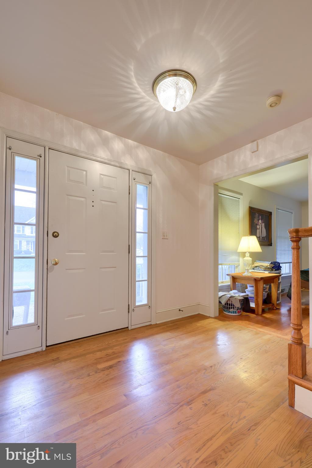 318 Rumford Road Lititz, PA 17543 - Photo 2 of 26