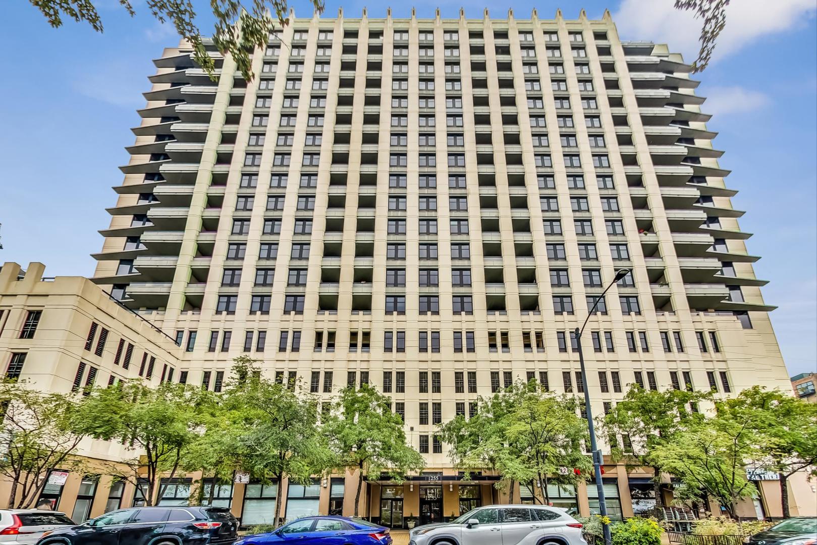 1255 South State Street, Unit 1918 Chicago, IL 60605 - Photo 1 of 16 a view of a building