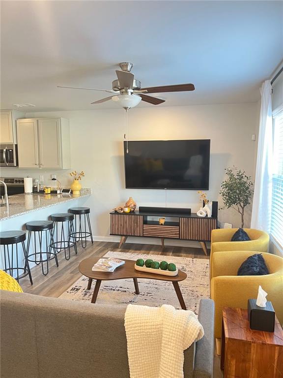 4680 Parkway Circle Atlanta, GA 30349 - Photo 3 of 21