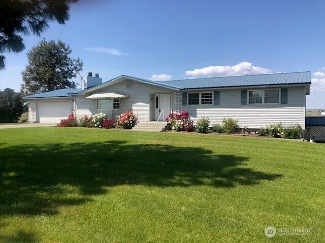 $625,000 | 20868 Road 2 Southeast, Warden, WA 98857