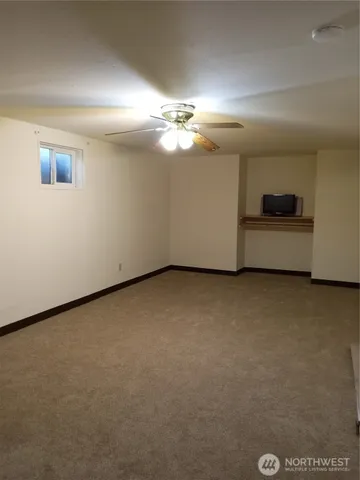 $625,000 | 20868 Road 2 Southeast, Warden, WA 98857