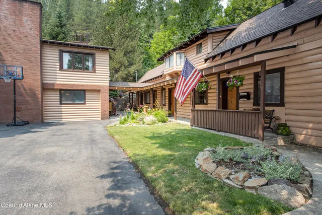 $1,075,000 | 410A South Main Street, Kellogg, ID 83837
