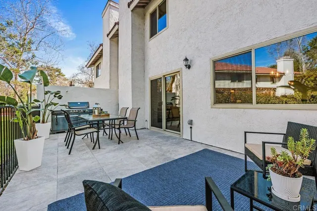 $937,500 | 6561 Corte Cisco, Carlsbad, CA 92009