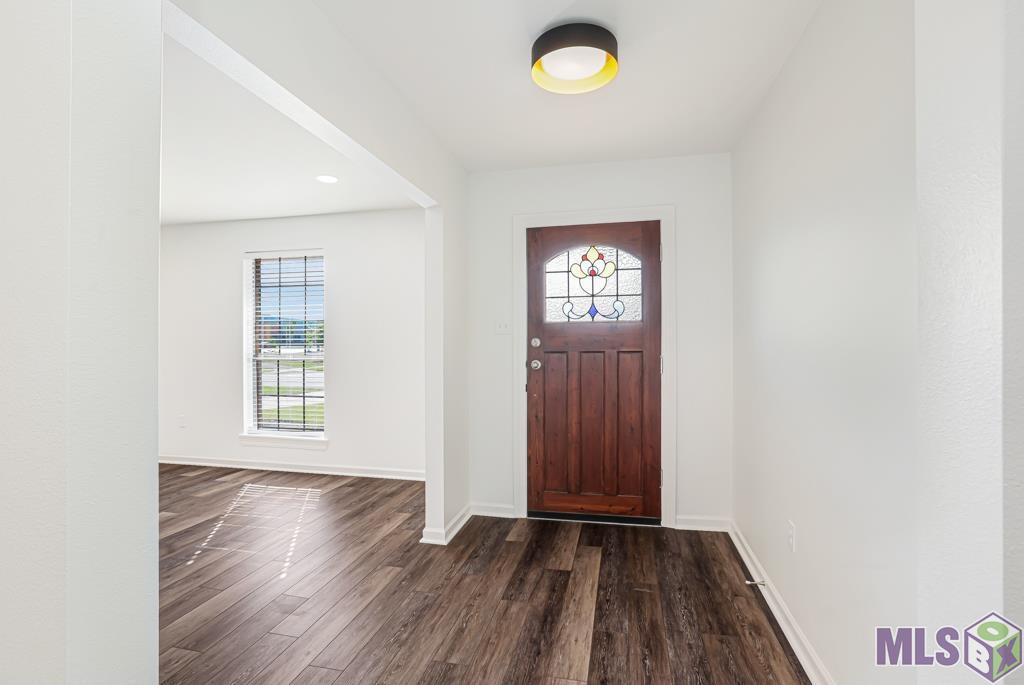 5710 Upton Drive Baton Rouge, LA 70809 - Photo 4 of 24