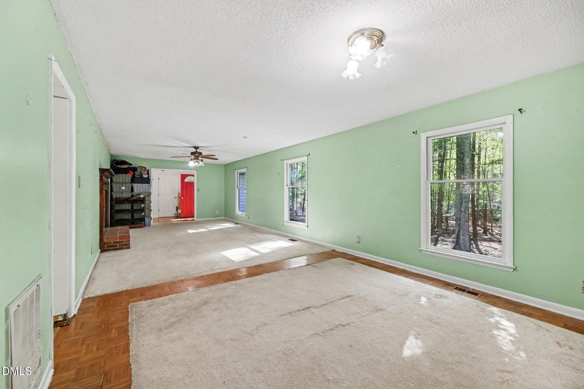 8307 Bromley Road Hillsborough, NC 27278 - Photo 12 of 33 008_file_5234