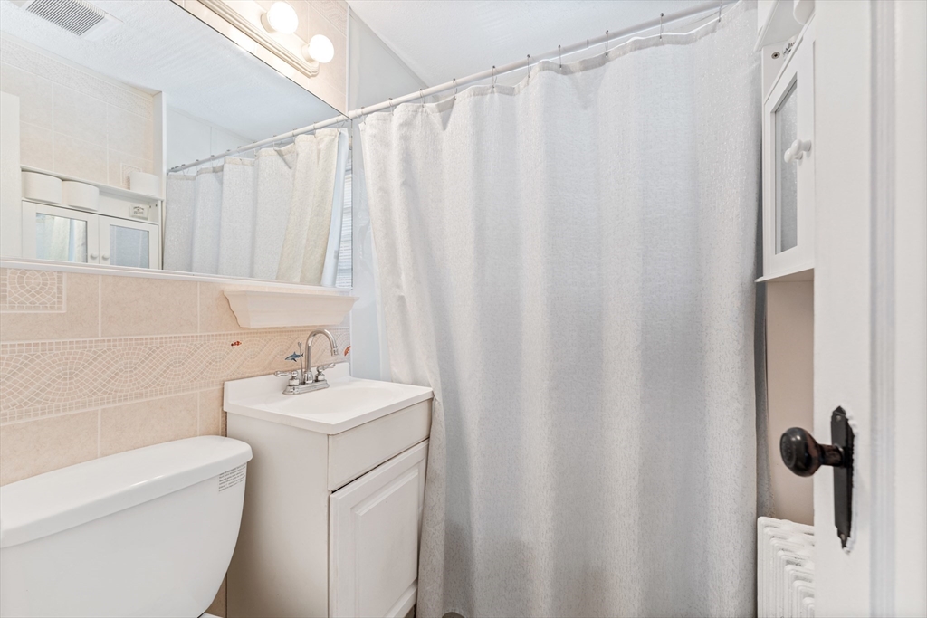 35 Colony Road, Unit 4 (2B) West Springfield, MA 01089 - Photo 12 of 28 Gallery Image 12