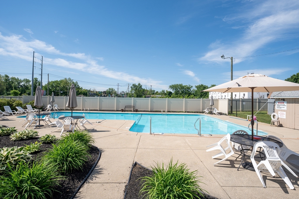 35 Colony Road, Unit 4 (2B) West Springfield, MA 01089 - Photo 17 of 28 Gallery Image 17