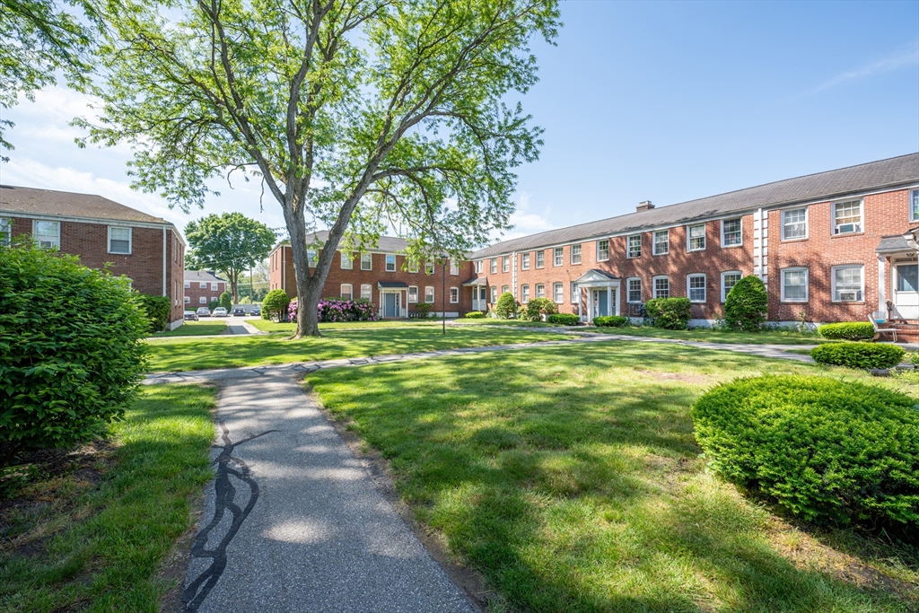 35 Colony Road, Unit 4 (2B) West Springfield, MA 01089 - Photo 22 of 28 Gallery Image 22