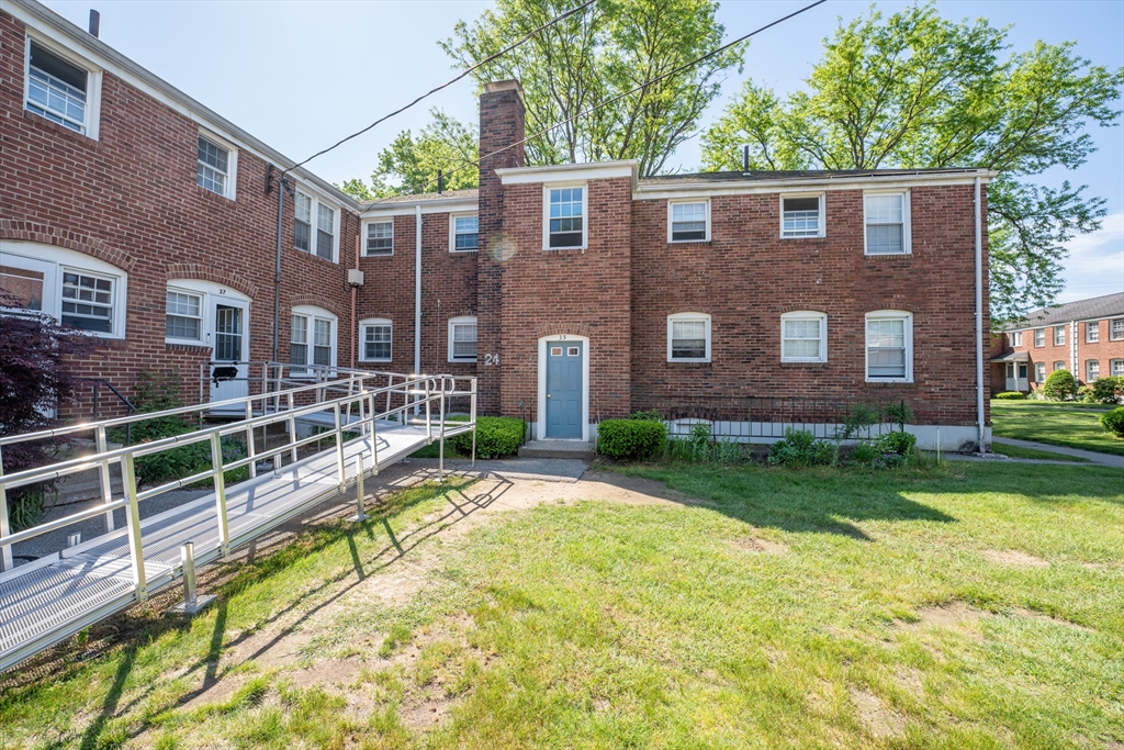 35 Colony Road, Unit 4 (2B) West Springfield, MA 01089 - Photo 23 of 28 Gallery Image 23