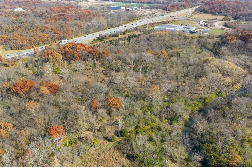 10900 Meers Road Kansas City, MO 64134 - Photo 5 of 12