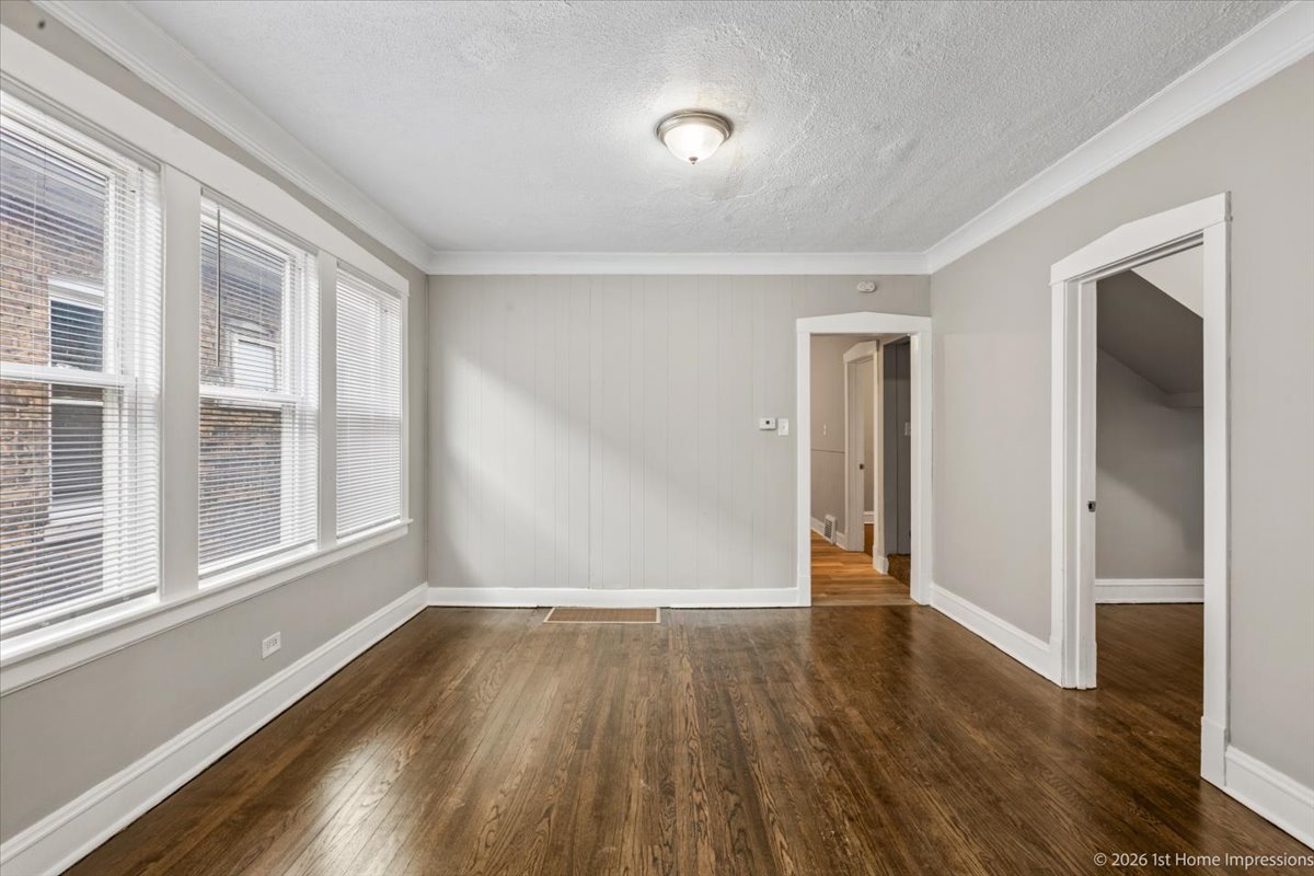6228 South Fairfield Avenue Chicago, IL 60629 - Photo 5 of 19
