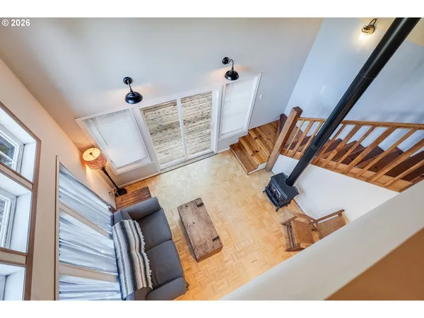 $699,000 | 598 North Laurel, Unit A, Cannon Beach, OR 97110