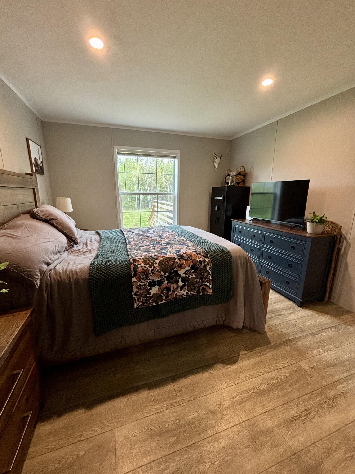 318 Old Belfast Road Frankfort, ME 04438 - Photo 14 of 26