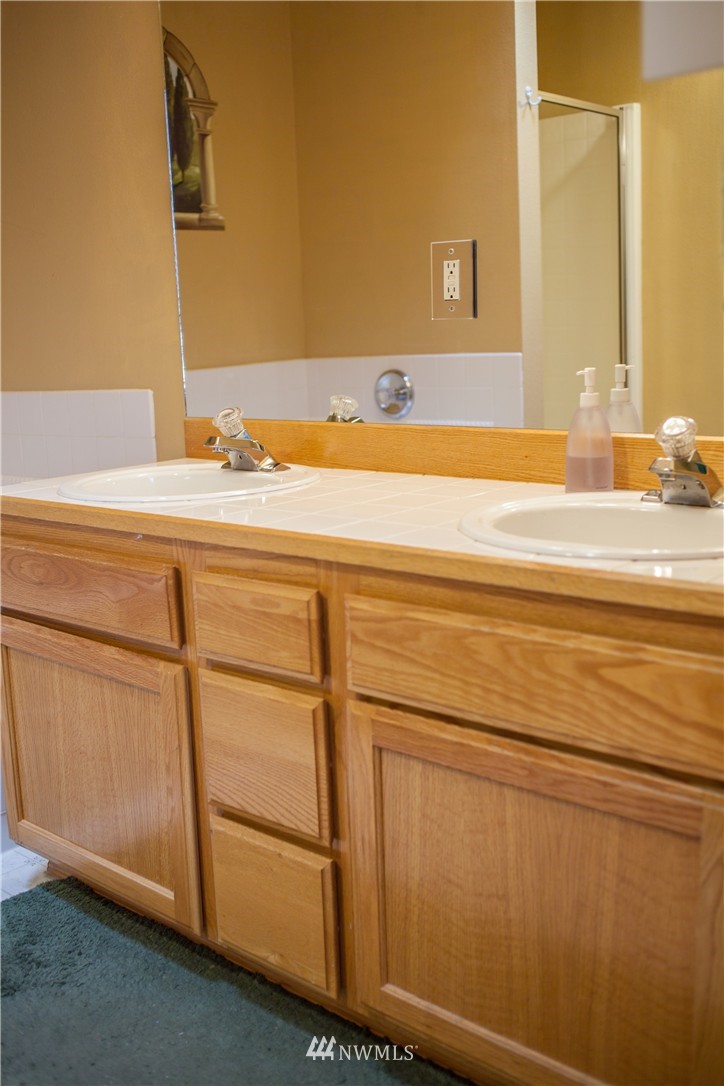 21331 6th Avenue West Bothell, WA 98021 - Photo 10 of 22