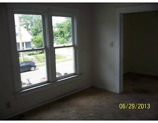 807 West Pleasant Street Springfield, OH 45506 - Photo 8 of 13