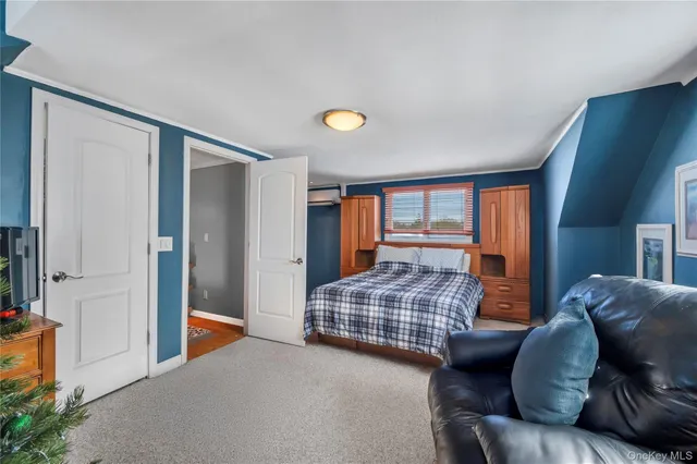 $1,019,000 | 19 Radburn Drive, Commack, NY 11725