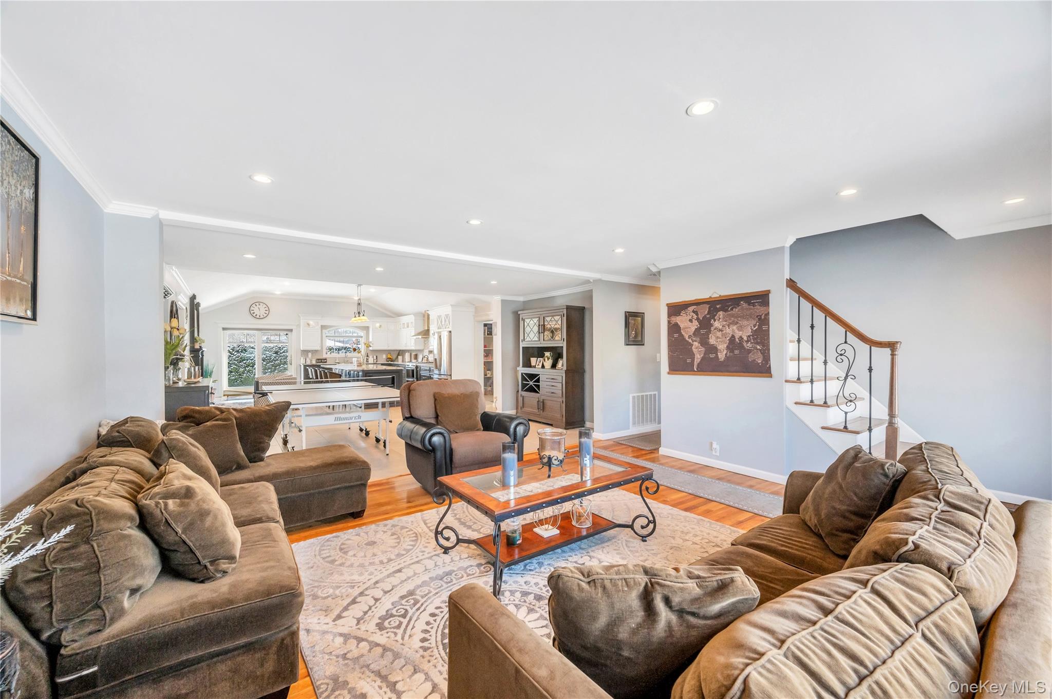 19 Radburn Drive Commack, NY 11725 - Photo 10 of 25