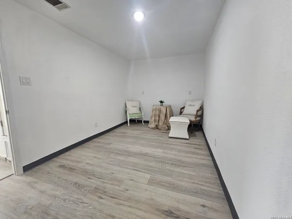 $299,000 | 5049 Blue Bonnet Street, Seguin, TX 78155