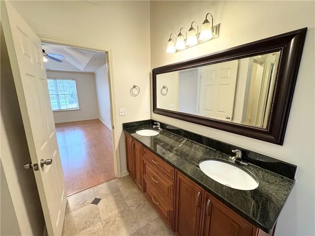 $2,400 | 5212 Pine Branch Circle, Sugar Hill, GA 30518