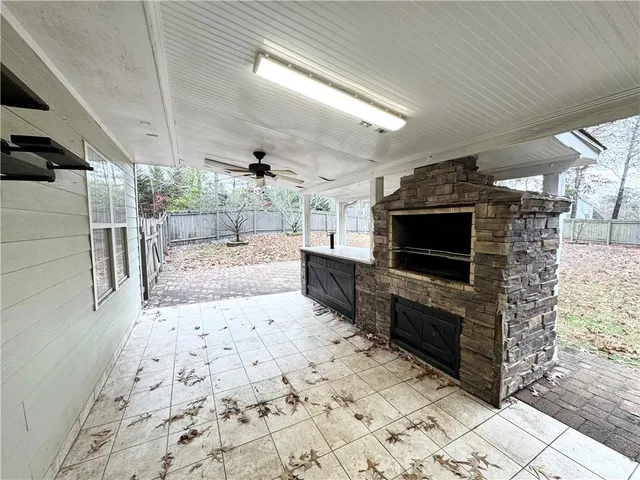 $2,400 | 5212 Pine Branch Circle, Sugar Hill, GA 30518