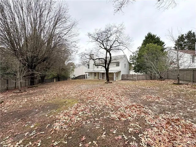 $2,400 | 5212 Pine Branch Circle, Sugar Hill, GA 30518