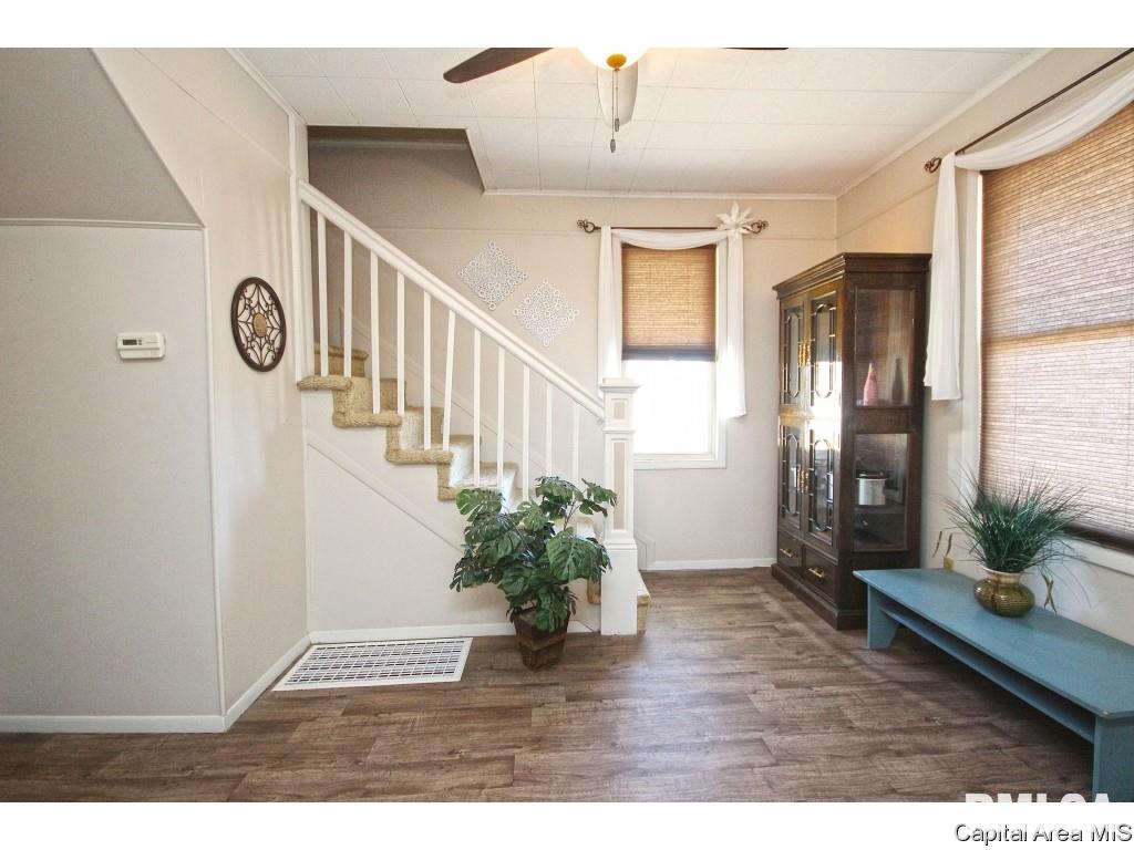 1707 E Keys Springfield, IL 62702 - Photo 3 of 30