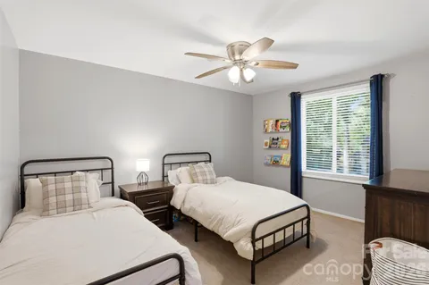 $585,000 | 6723 Rollingridge Drive, Charlotte, NC 28211